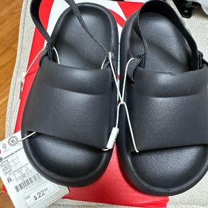 Zara toddler sandals size 7 brand new